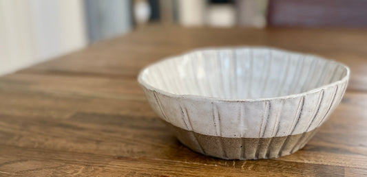 Tummad mönstrad skål 1