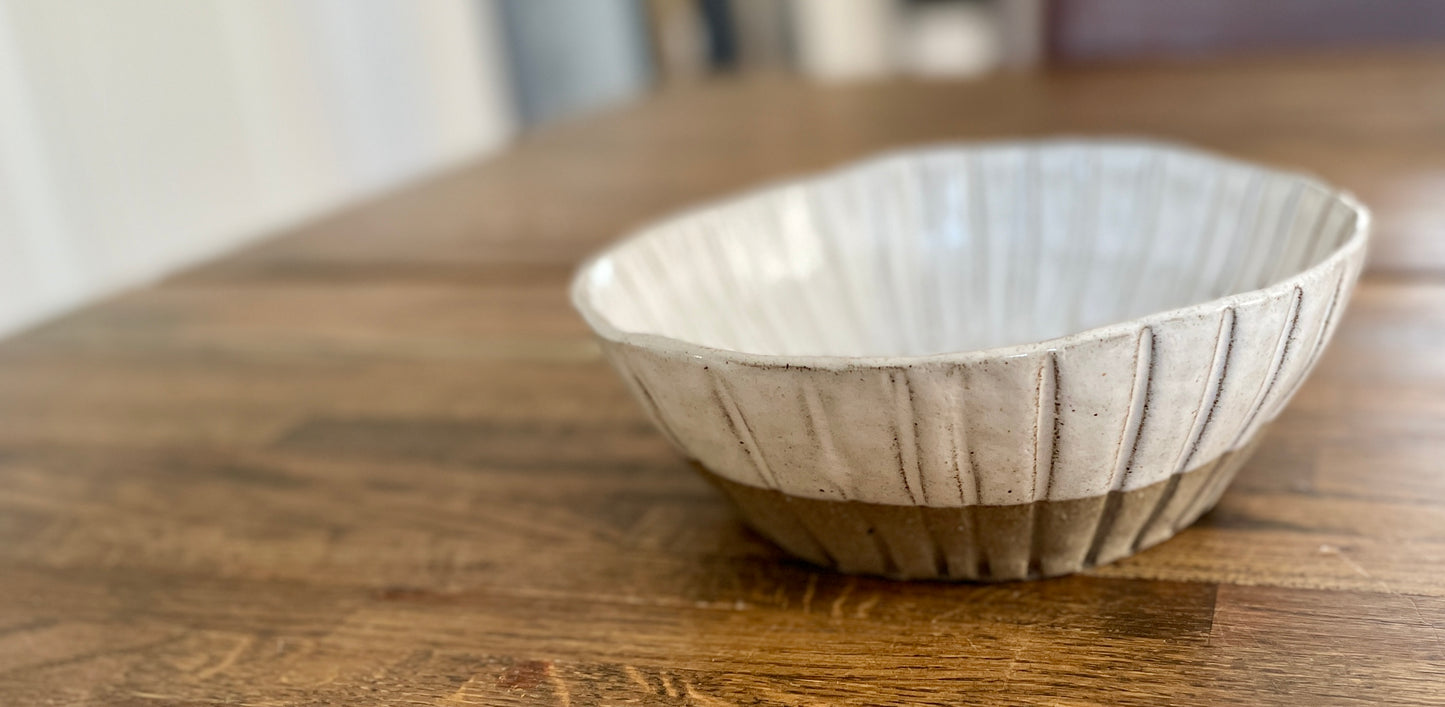 Tummad mönstrad skål 3